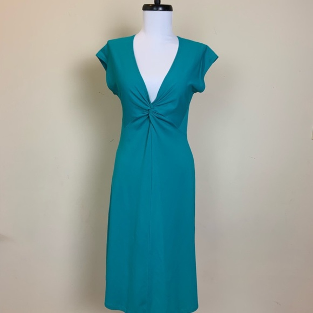 Patagonia Athletic Dress Medium